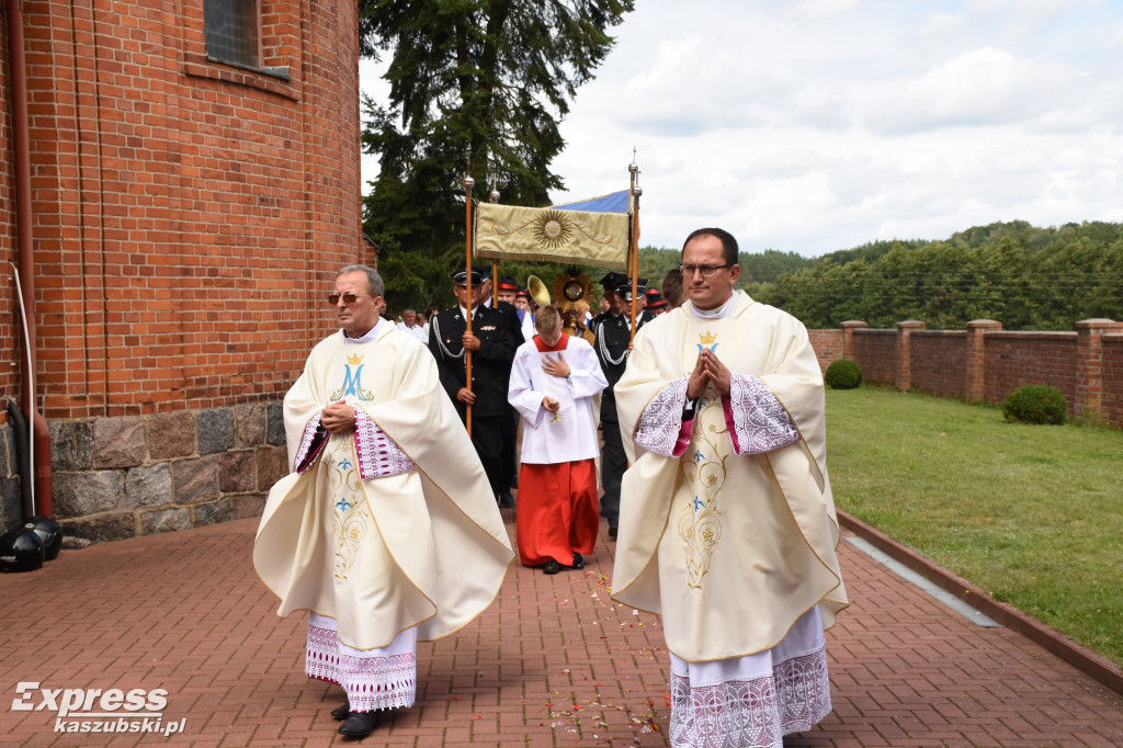 Pyszne ciasta i potrawy w Wygodzie Łączyńskiej