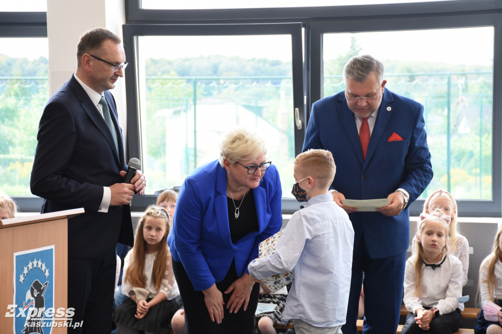 Otwarcie zmodernizowanej części SP nr 2 w Kartuzach