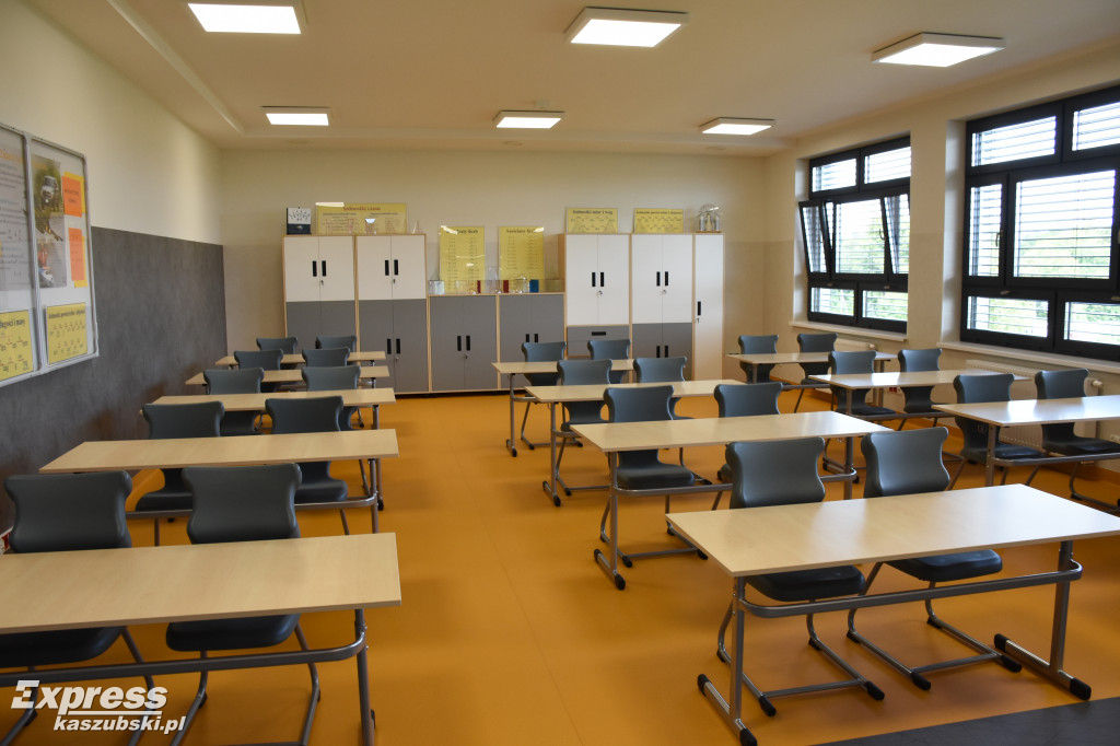 Otwarcie zmodernizowanej części SP nr 2 w Kartuzach