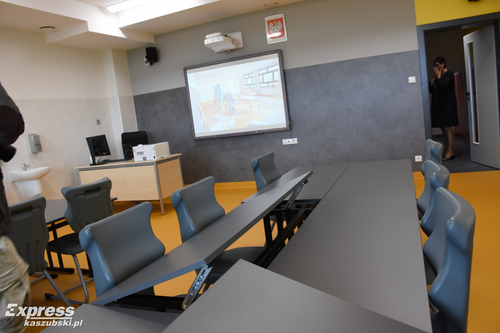 Otwarcie zmodernizowanej części SP nr 2 w Kartuzach