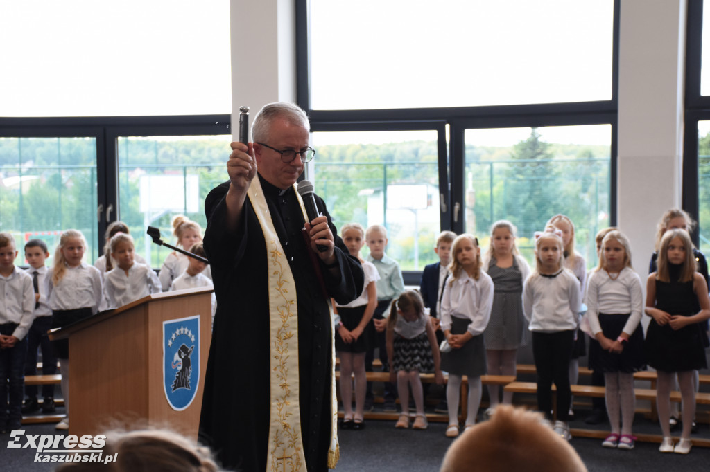 Otwarcie zmodernizowanej części SP nr 2 w Kartuzach