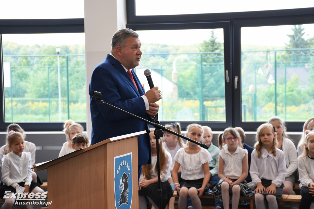 Otwarcie zmodernizowanej części SP nr 2 w Kartuzach