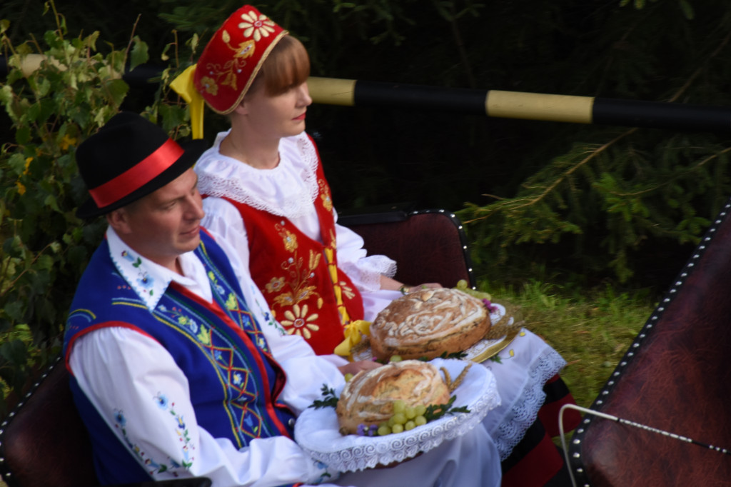 Dożynki gminno - parafialne w Miechucinie