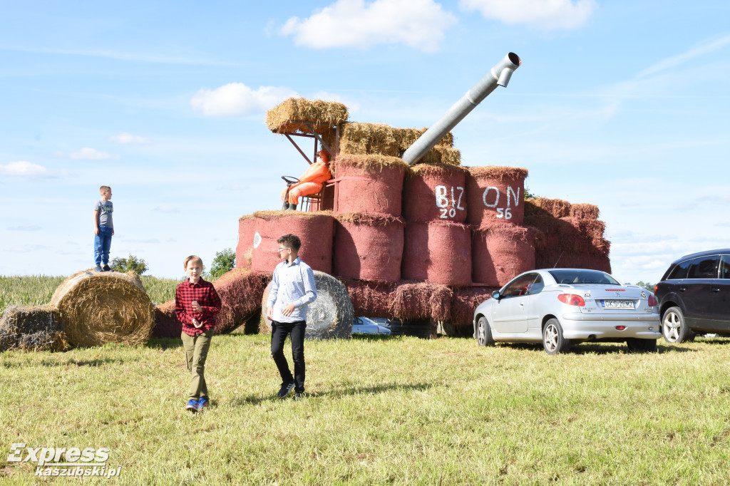 Uroczystość dożynkowa w Tuchlinie