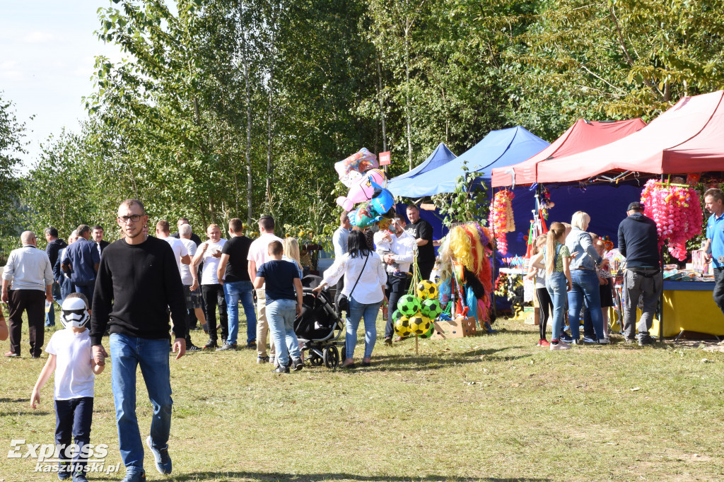 Dożynki w Gowidlinie