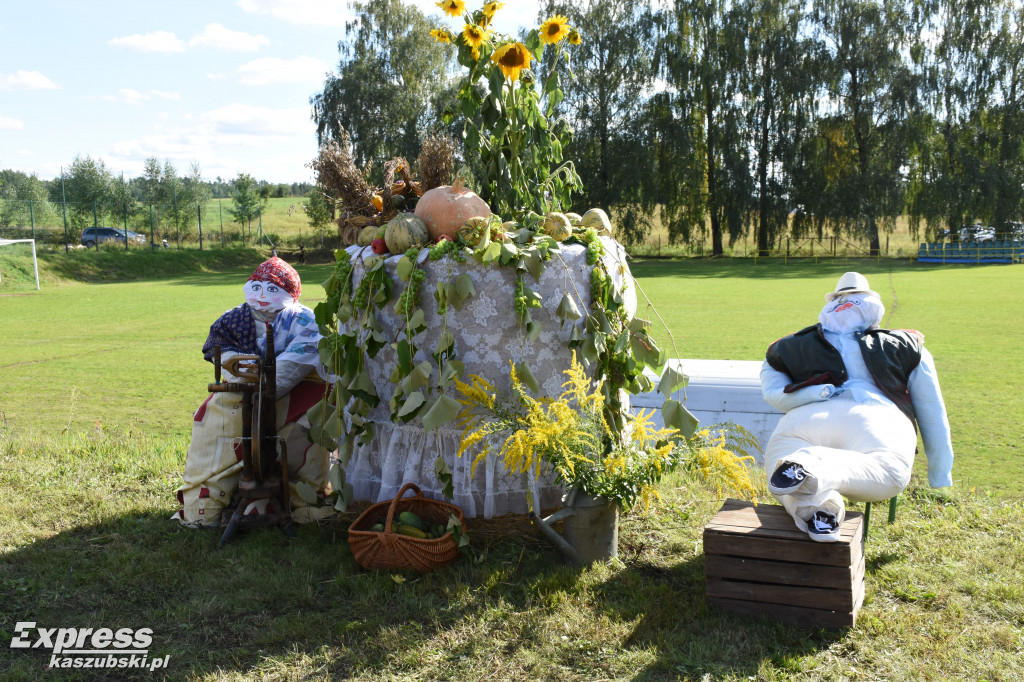 Dożynki w Gowidlinie