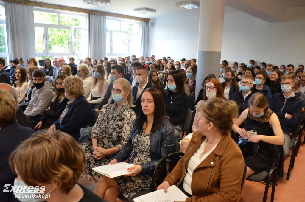 Wręczenie stypendiów starosty