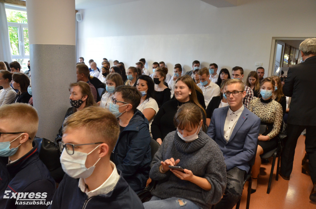 Wręczenie stypendiów starosty