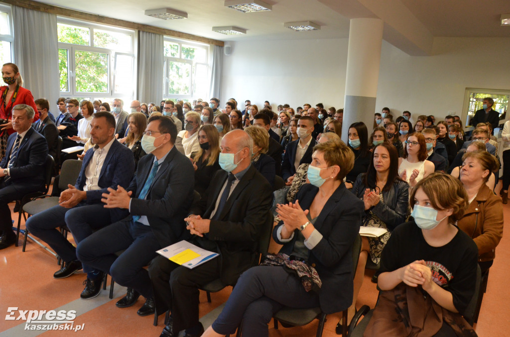 Wręczenie stypendiów starosty