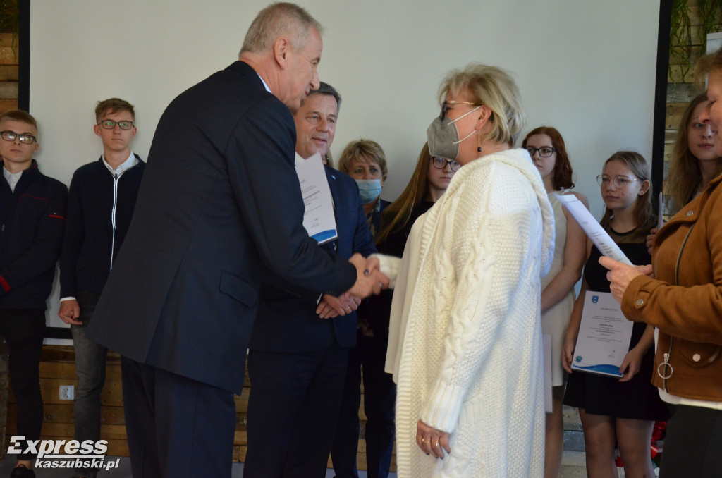 Wręczenie stypendiów starosty