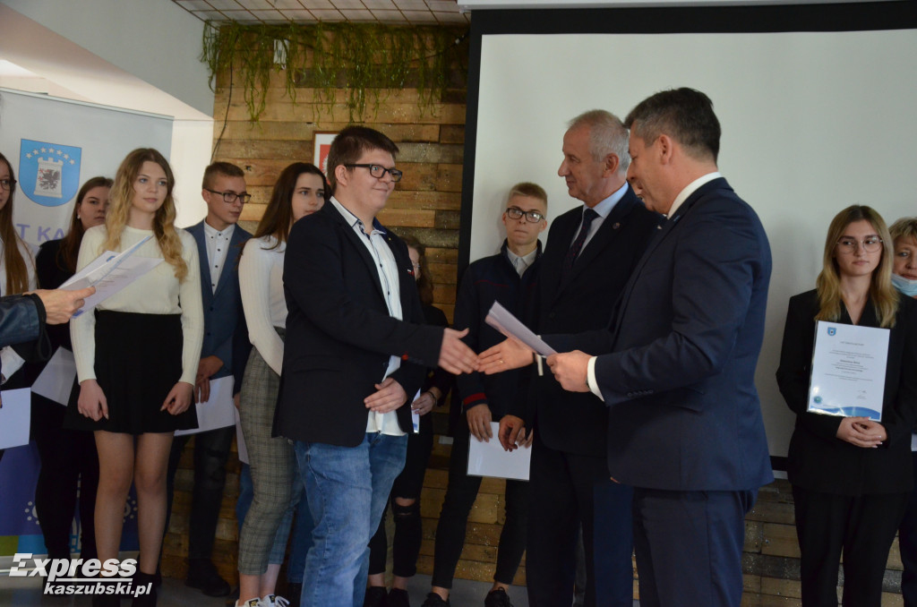 Wręczenie stypendiów starosty