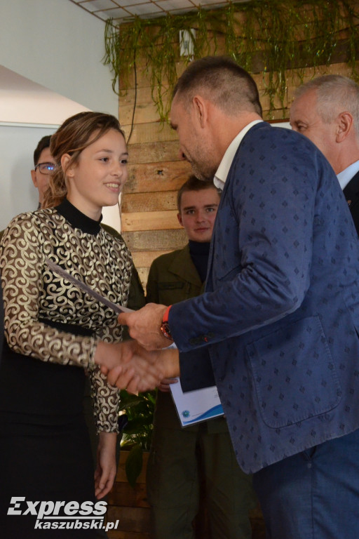 Wręczenie stypendiów starosty