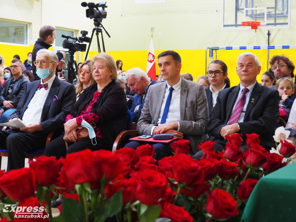Ślubowanie pierwszaków w SP w  Pępowie