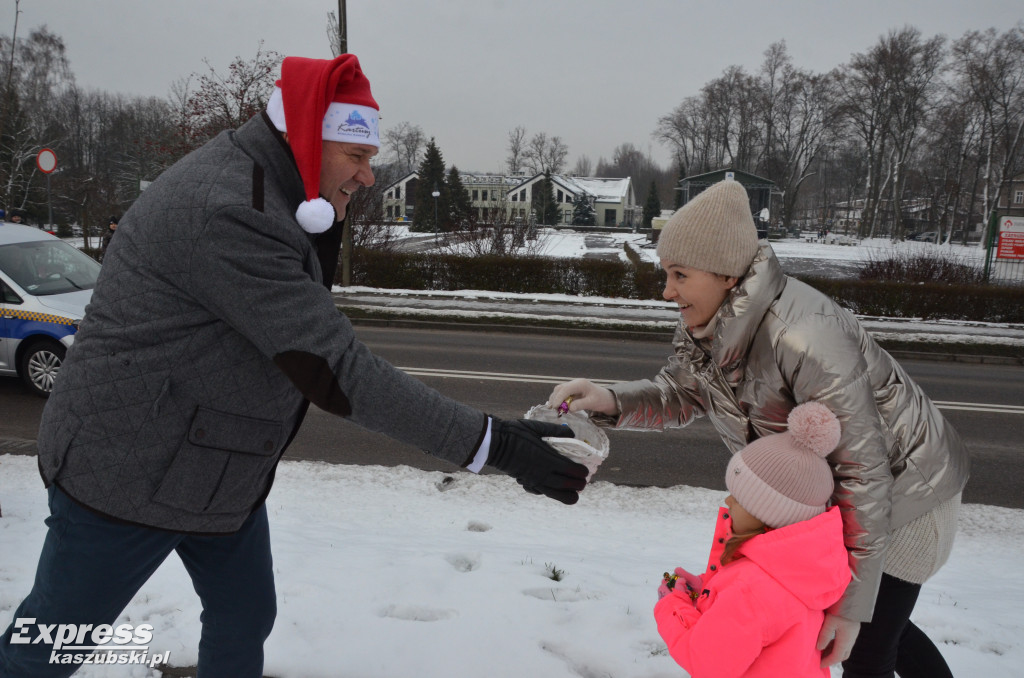 Przejazd Mikołaja z autami terenowymi
