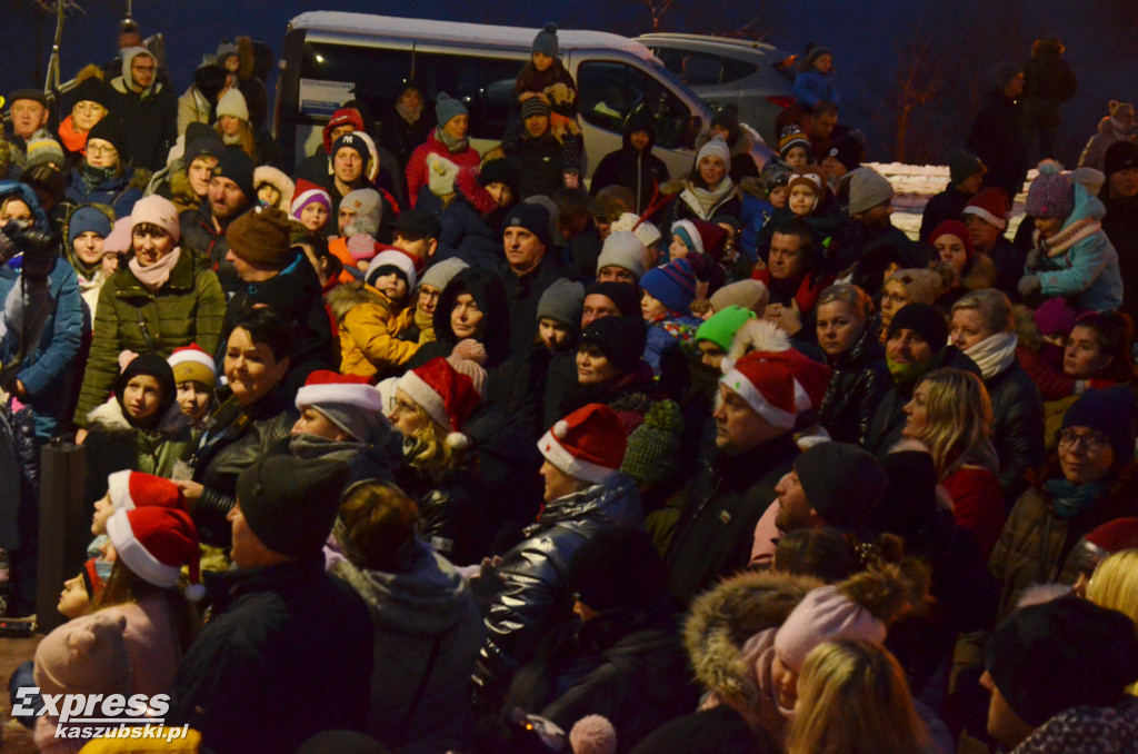 Kartuzy. Mikołaj w parku i rozświetlenie choinki