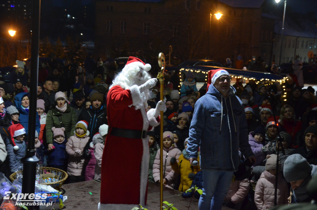 Kartuzy. Mikołaj w parku i rozświetlenie choinki