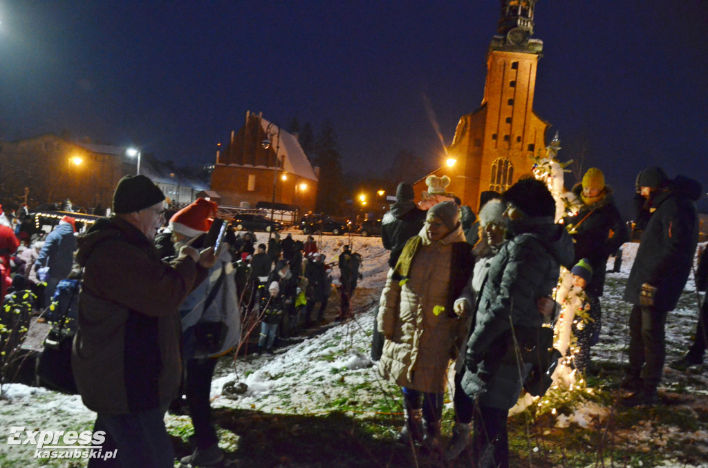 Kartuzy. Mikołaj w parku i rozświetlenie choinki