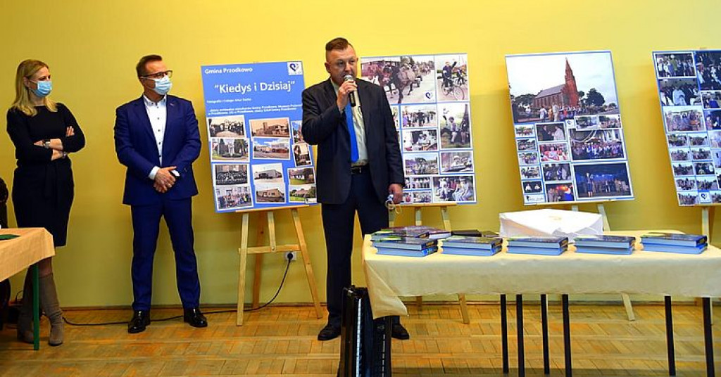 Wystawa Przodkowo kiedyś i dzisiaj