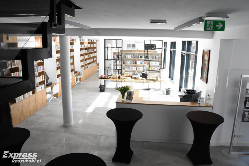 Otwarcie biblioteki w Stężycy