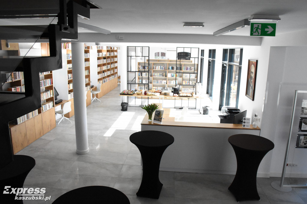 Otwarcie biblioteki w Stężycy