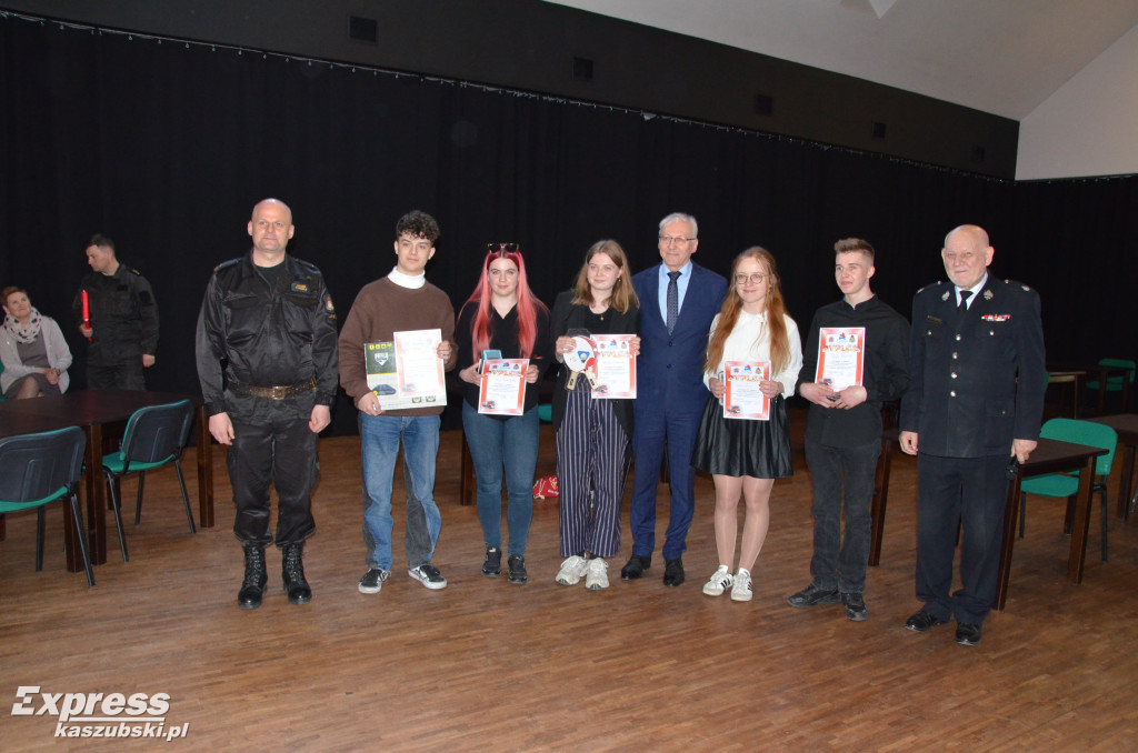 Kartuzy. Gminny etap Turnieju Wiedzy Pożarniczej