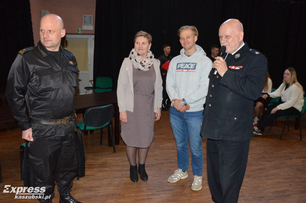 Kartuzy. Gminny etap Turnieju Wiedzy Pożarniczej