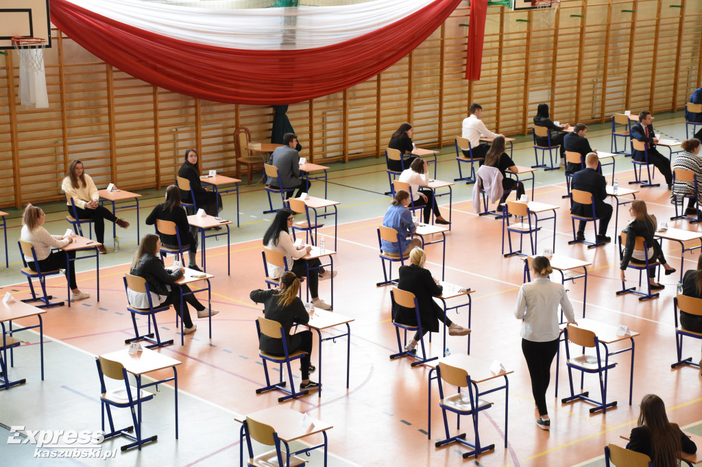 Tuż przed maturą 2022 w ZSP w Sierakowicach
