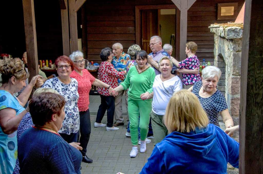 Majówka seniorów w Mirachowie