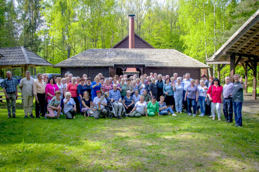 Majówka seniorów w Mirachowie