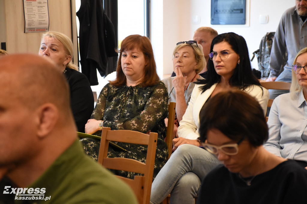 Konferencja na temat wolontariatu