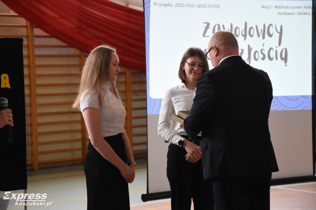 Podsumowanie praktyk zagranicznych i konkursu w ZSP Sierakowice