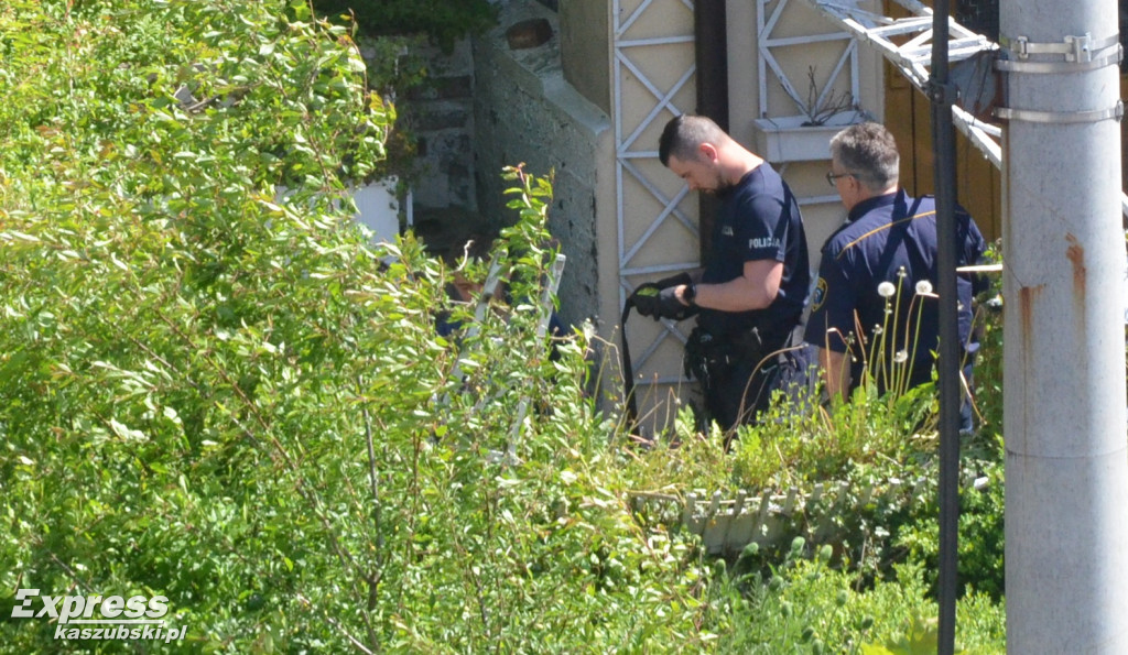 Akcja policji i Straży Miejskiej w opuszczonym budynku