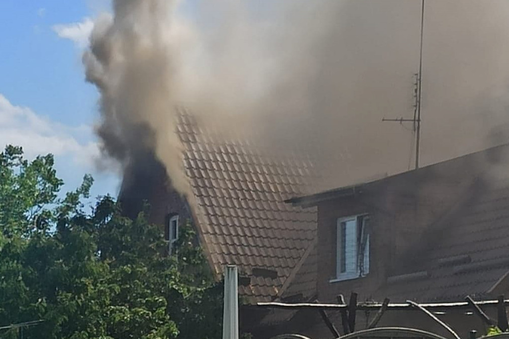 Pożar budynku starej szkoły w Kiełpinie