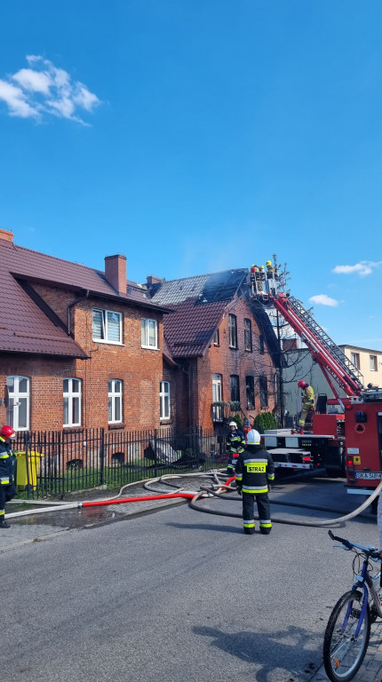 Pożar budynku starej szkoły w Kiełpinie