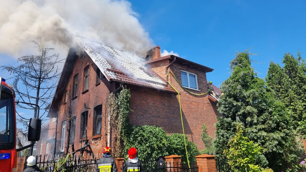 Pożar budynku starej szkoły w Kiełpinie