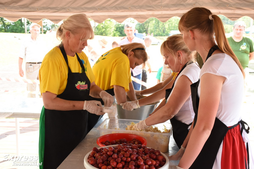 Festiwal Truskawek Kaszubskich w Chmielnie
