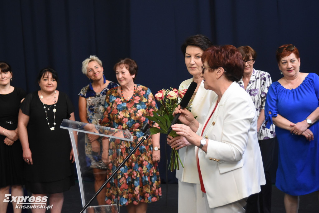 Elżbieta Świętoń przeszła na emeryturę