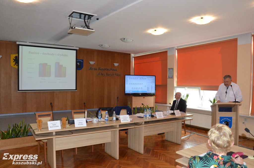Absolutorium dla burmistrza Kartuz