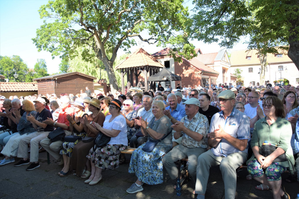 Koncert Hanny Banaszak w Żukowie