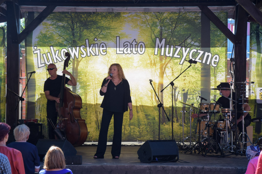 Koncert Hanny Banaszak w Żukowie