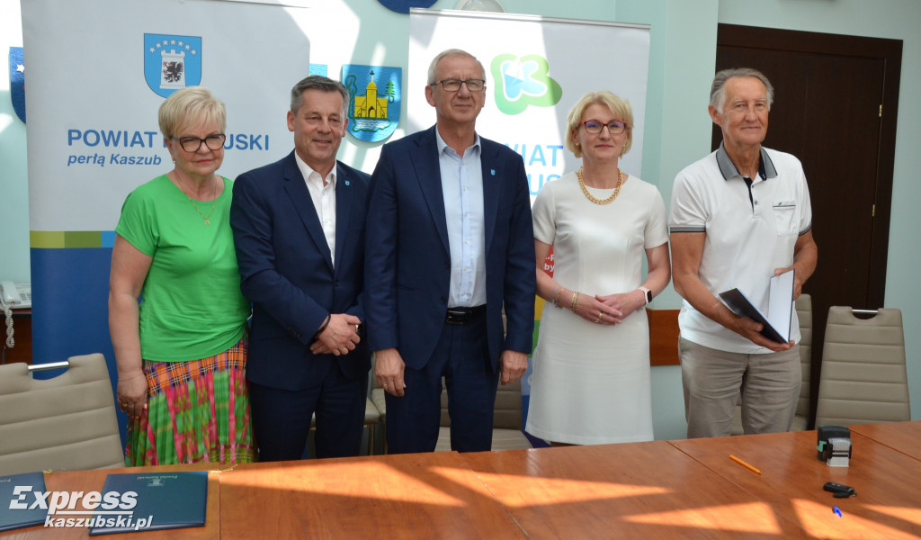 Umowa na remont drogi Szklana-Borzestowo