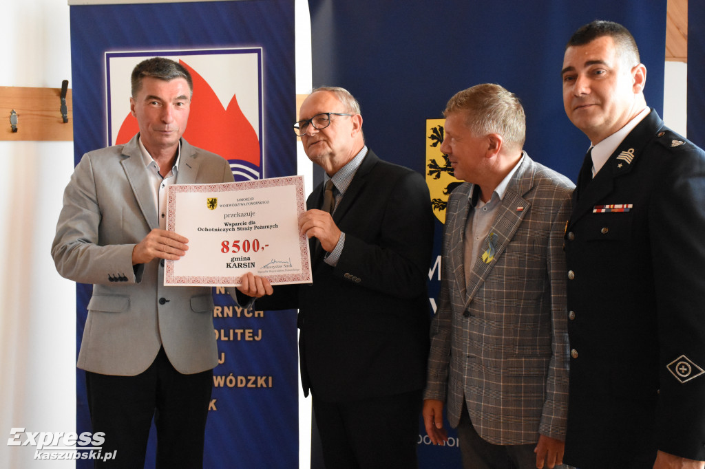 Strażacy z dotacjami na zakup sprzętu