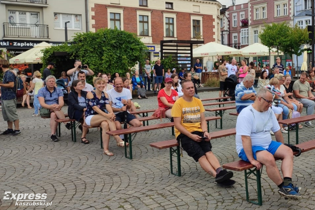 Koncert gospel na Rynku w Kartuzach