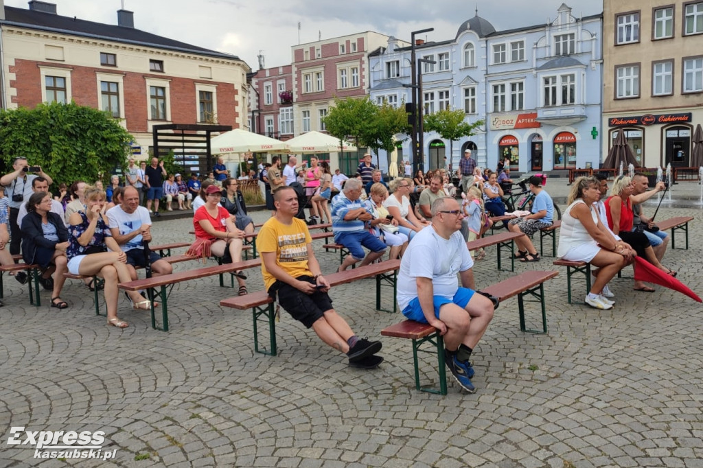 Koncert gospel na Rynku w Kartuzach