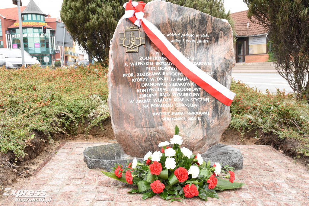 Odsłonięcie pomnika ku czci 5. Wileńskiej Brygady AK