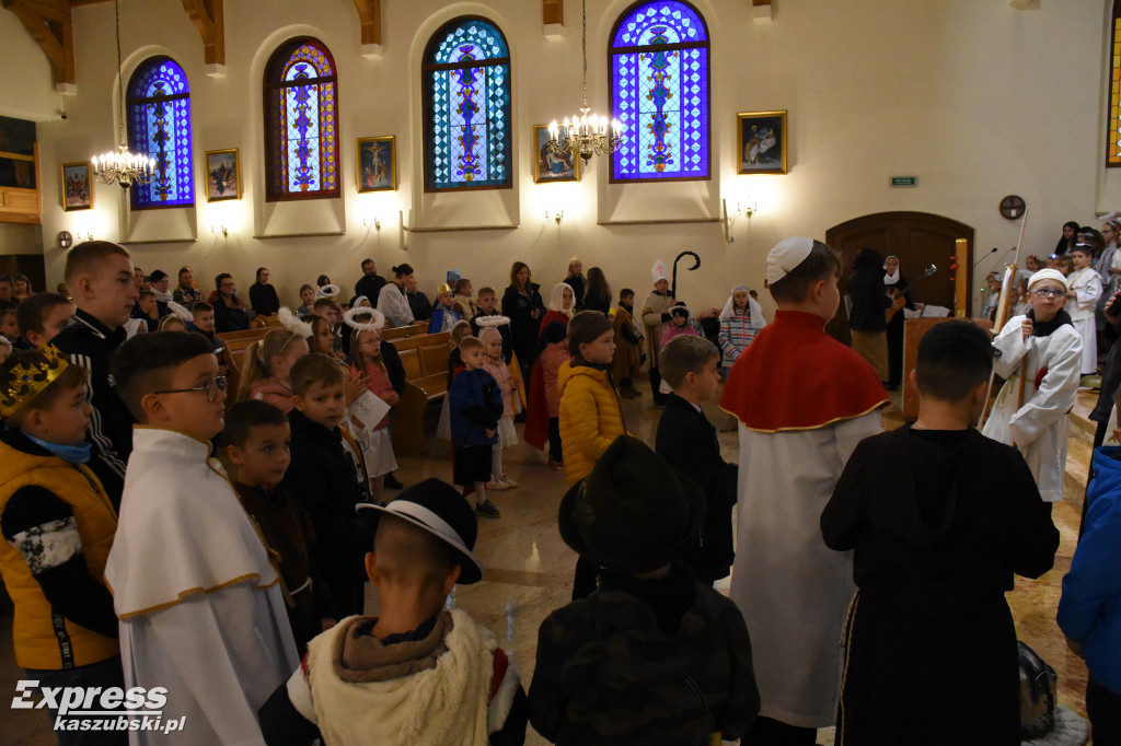 Bal Wszystkich Świętych w Sierakowicach
