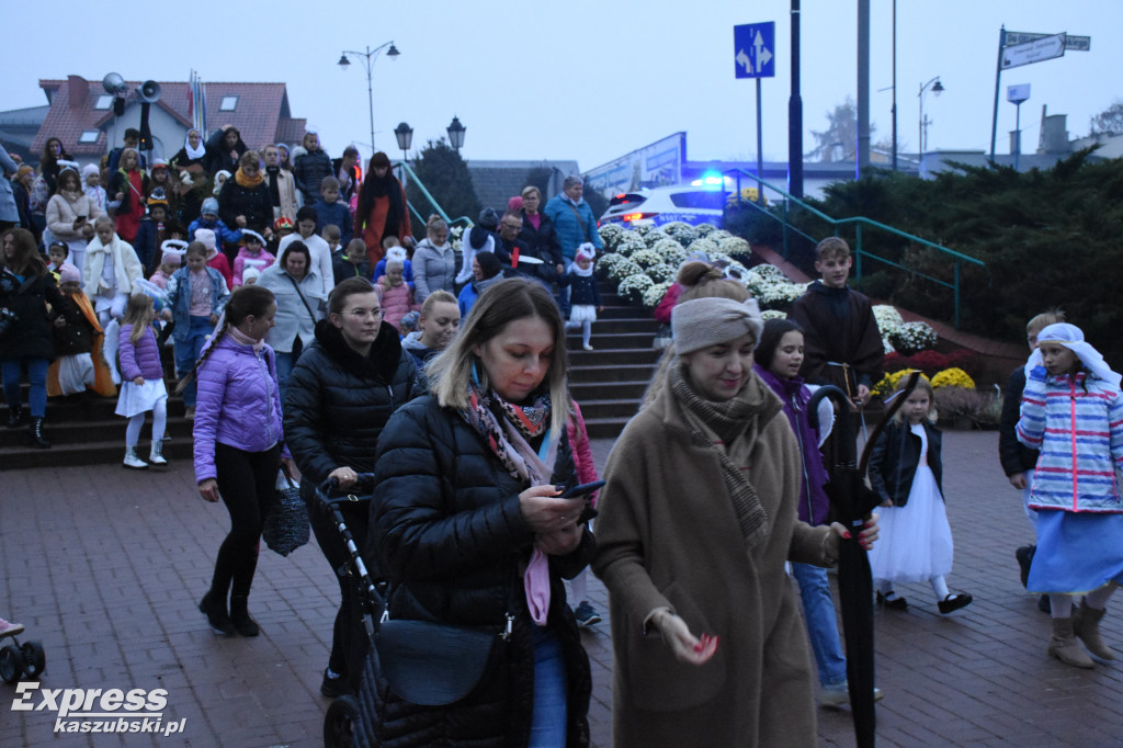 Bal Wszystkich Świętych w Sierakowicach