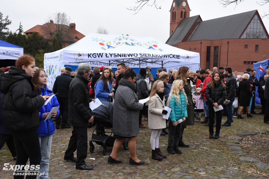 Jarmark Świętomarciński i polonez w Sierakowicach