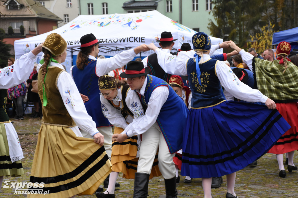 Jarmark Świętomarciński i polonez w Sierakowicach