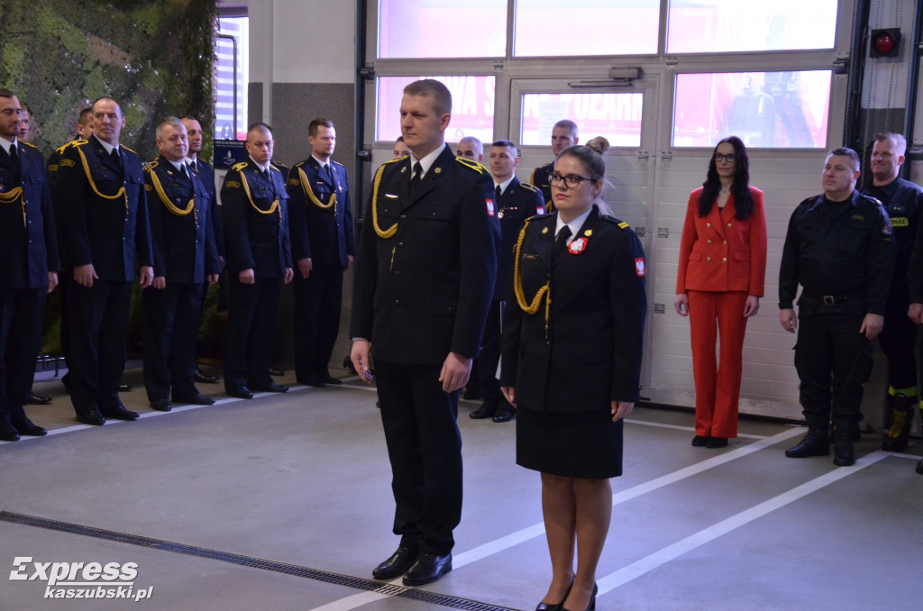 Przekazanie nowego auta KP PSP w Kartuzach